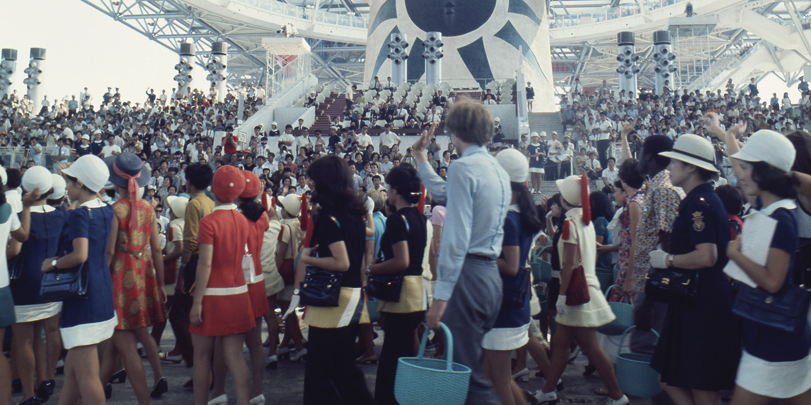Crowds at Expo ’70 | image courtesy: Osaka Prefectural Government