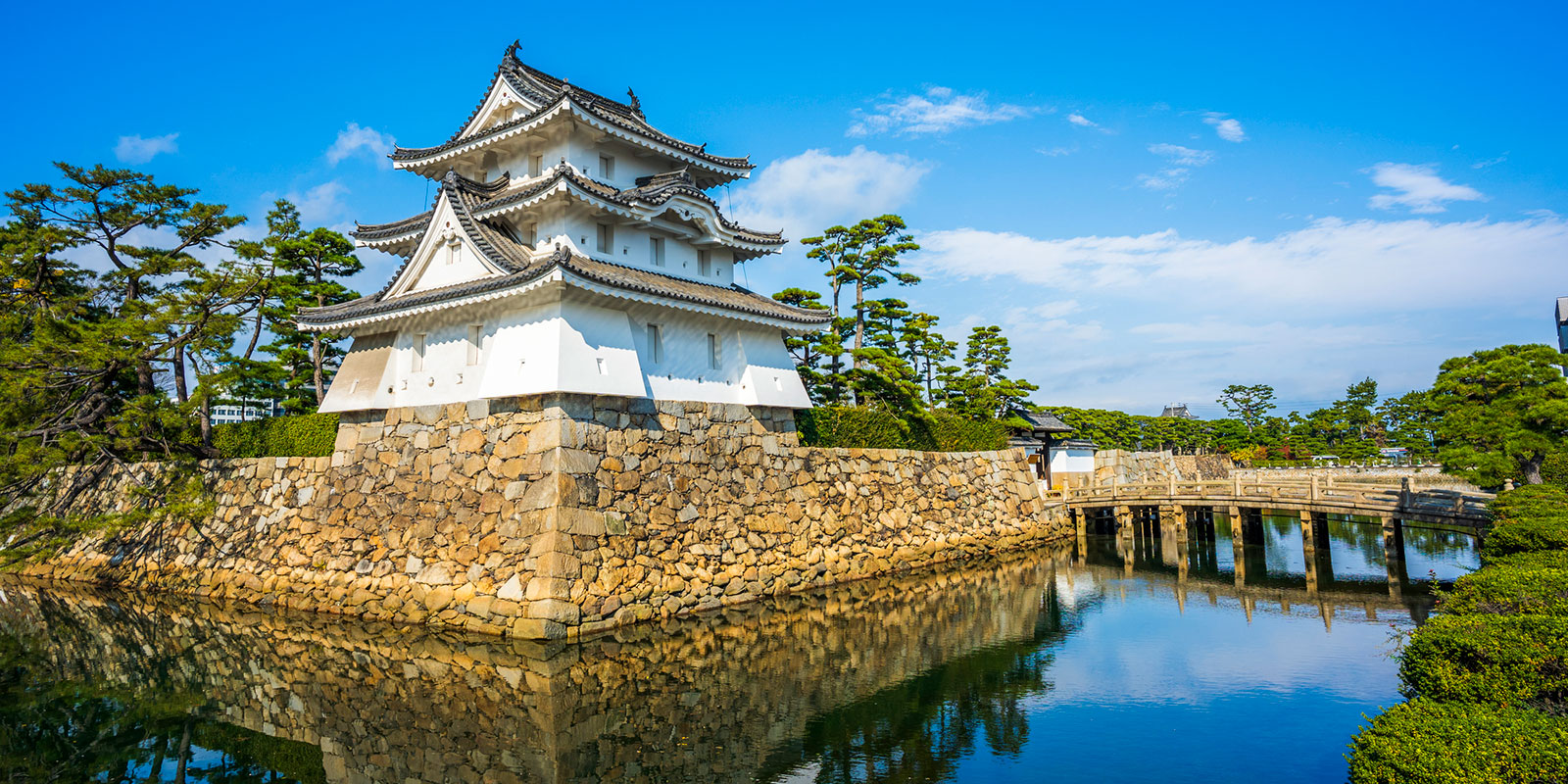 Turret of Takamatsu Castle | Bee/Pixta